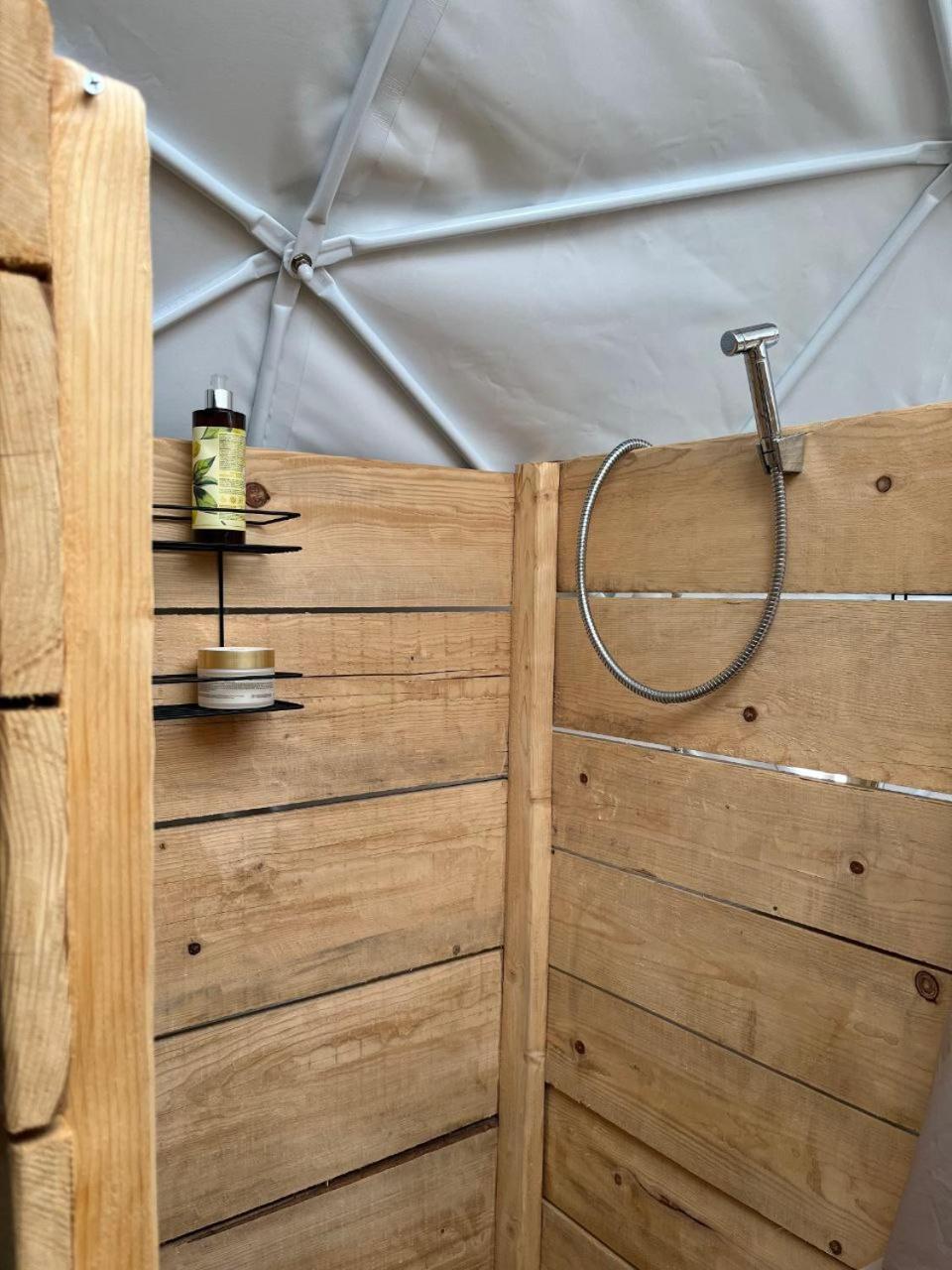Glamping Rose Ξενοδοχείο Radovici Εξωτερικό φωτογραφία