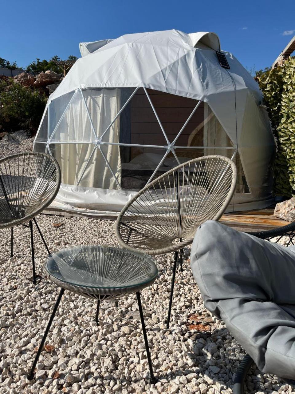 Glamping Rose Ξενοδοχείο Radovici Εξωτερικό φωτογραφία