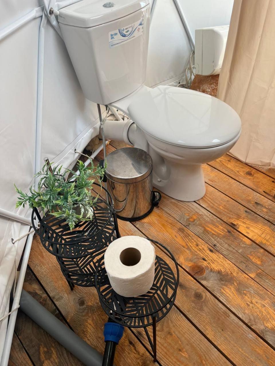 Glamping Rose Ξενοδοχείο Radovici Εξωτερικό φωτογραφία