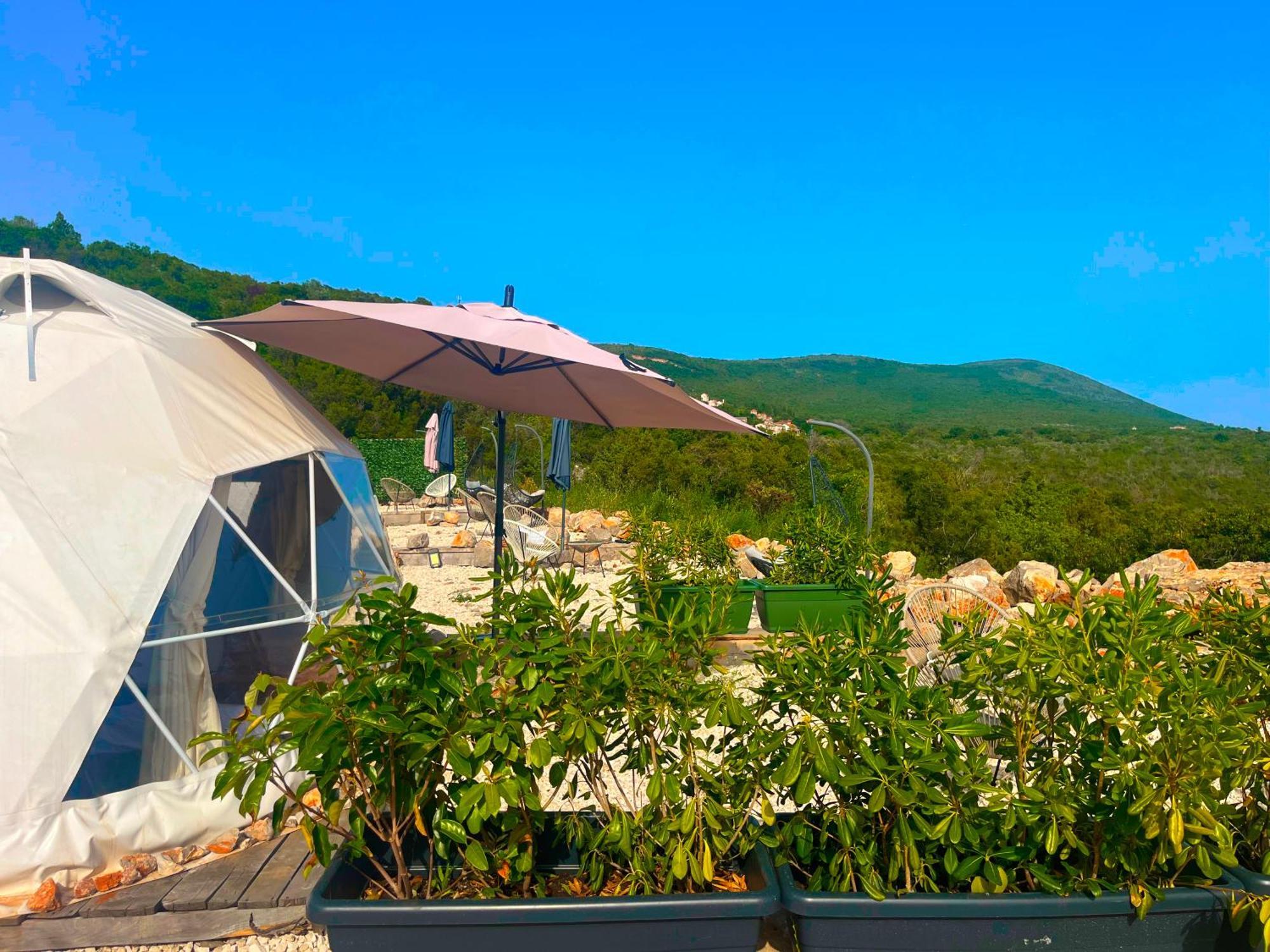 Glamping Rose Ξενοδοχείο Radovici Εξωτερικό φωτογραφία